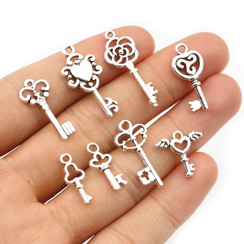 50pcs Vintage Small Key Charms - Vintage Fashion Words ulasan dan harga