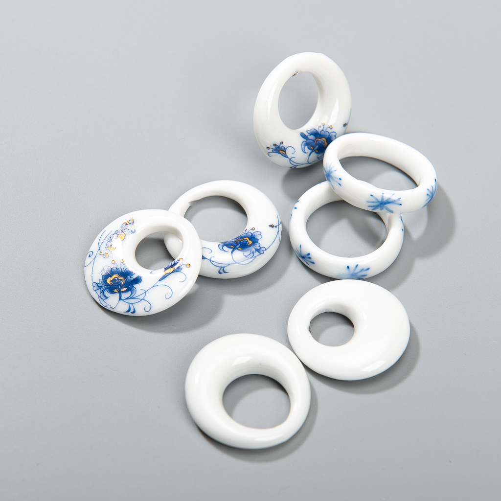 Vintage Floral Ceramic Pendant - Vintage Fashion Rings ulasan dan harga